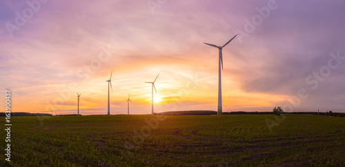 Windräder Windrad Windpark Panorama Windenergie Sonnenaufgang Gegenlicht, Ökologische Energiegewinnung, Stromanbieter Energieumlage EEG Strompreis Stromkosten saubere Energie green energy windenergie photo