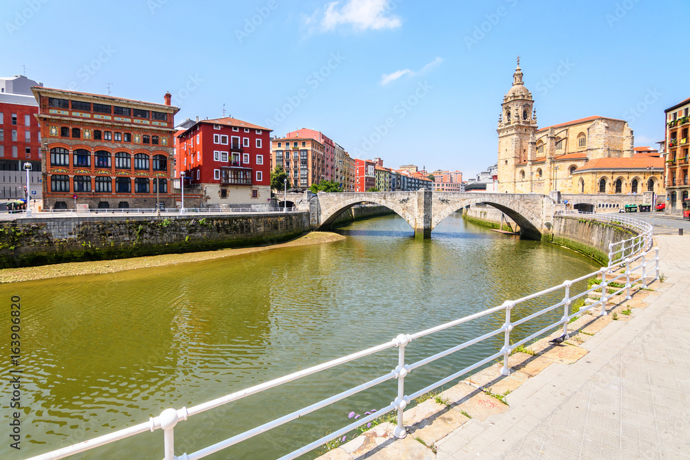 Naklejka premium Bilbao old town view on sunny day, Spain