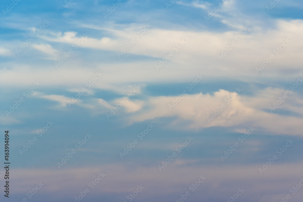 Obraz premium Blue backdrop in the air