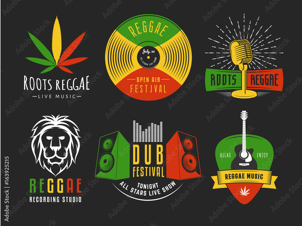 Fototapeta premium Logo reggae. Wektor odznaki na festiwal reggae, stację radiową lub rastafarianin bar. Vintage etykiety muzyczne z liściem marihuany, płytą winylową, mikrofonem, gitarą, lwem i głośnikami.