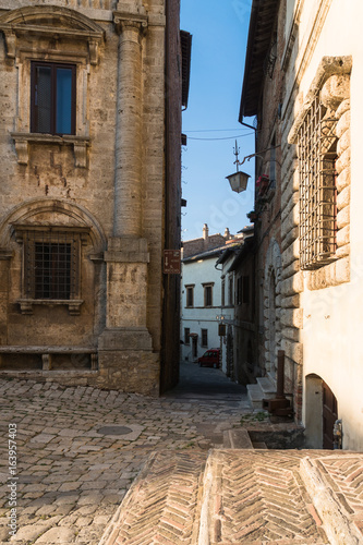 Obraz na płótnie an der Piazza Grande in Montepulciano w salonie