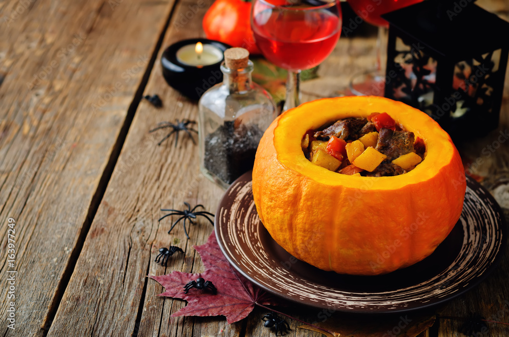 Pumpkin stuffed with meat and vegetables Pumpkin stuffed with meat and vegetables