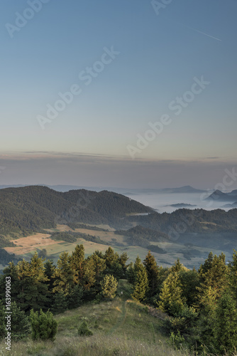 Beautiful view in Pieniny national park © luzkovyvagon.cz