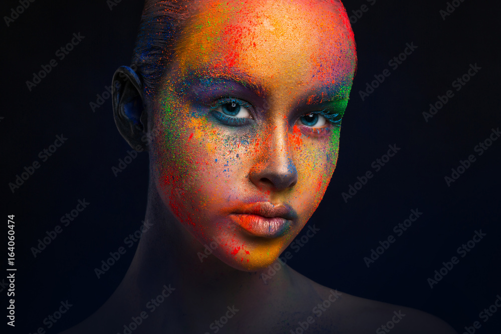 © Prostock-studio - Creative art of make up, fashion model closeup portrait © Prostock-studio - Creative art of make up, fashion model closeup portrait