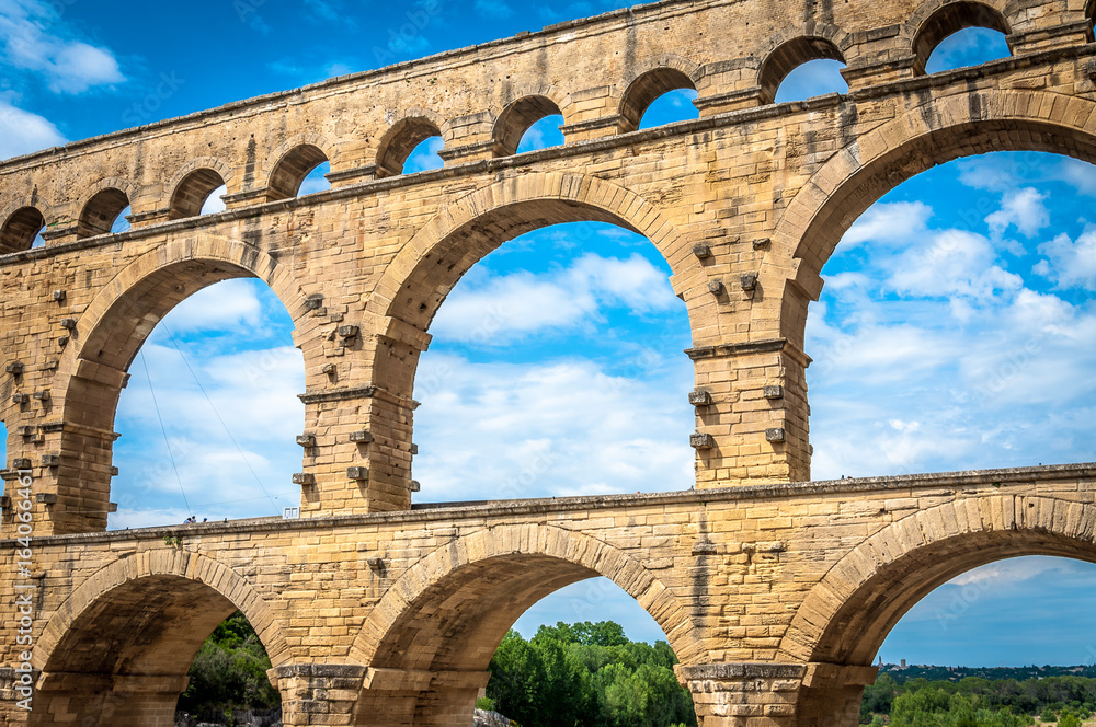 Pont du Gard detail