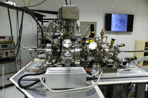 Electron microscope, Institute of Scientific Instruments of the CAS