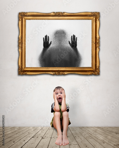 Child and fear photo