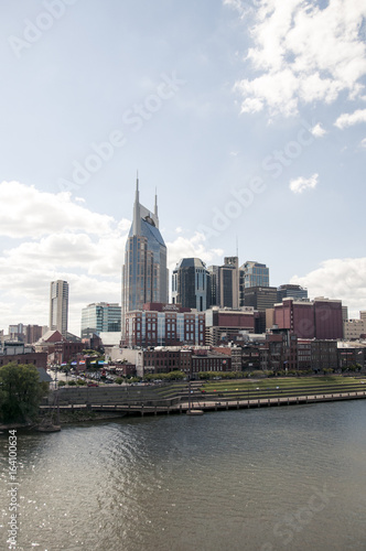 Downtown Nashville with river © Oliver