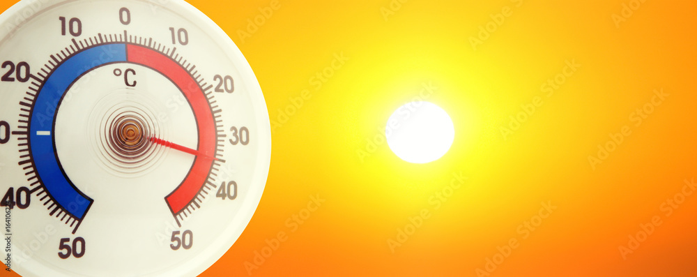 Naklejka premium Sommerhitze 35 Grad auf dem Thermometer