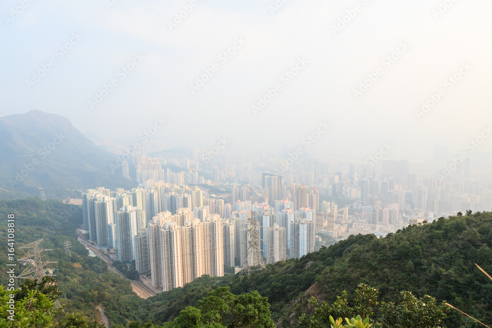 Obraz premium Hong kong tall buildings in haze