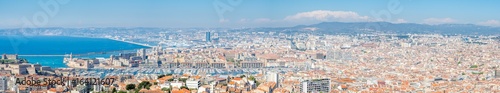 Cityscape of Marseille © jeafish