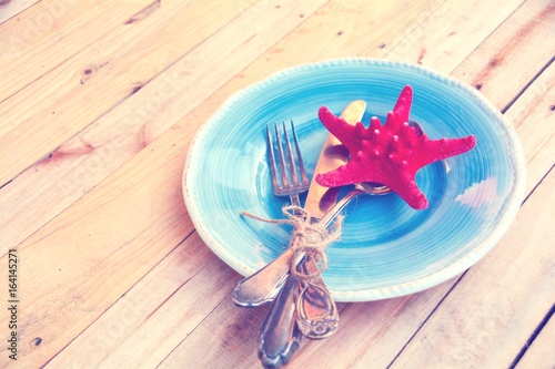 Teller mit Besteck - Mariti...