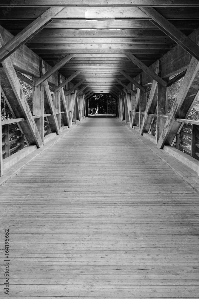 idyllische Holz - Brücke 