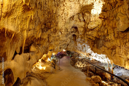 Tela Vue d'une grotte - France