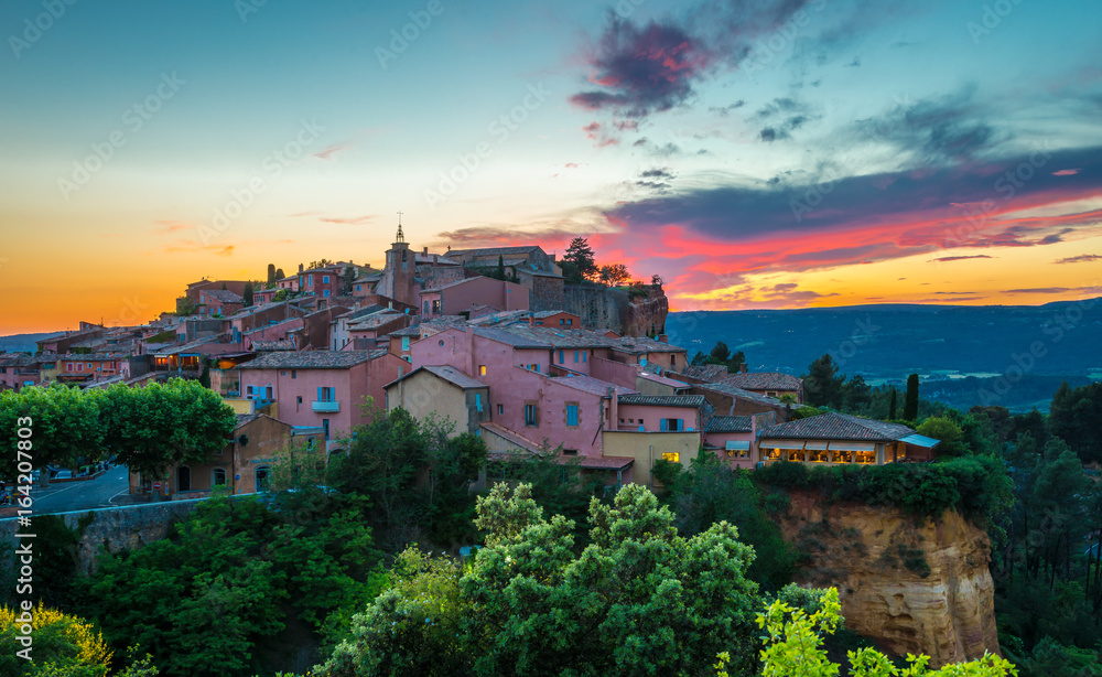 Sunset - Roussillon - Provence