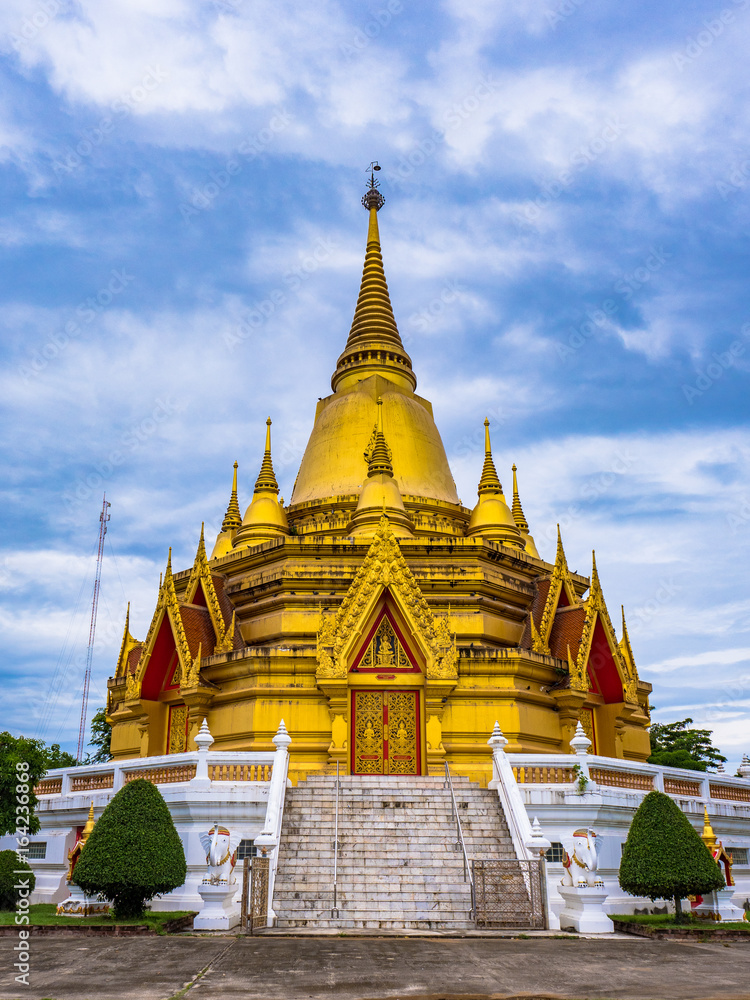 Fototapeta premium Beautiful temple in Thailand, the statue of Buddha and architecture .