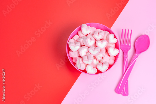 marshmallows in the pink bowl