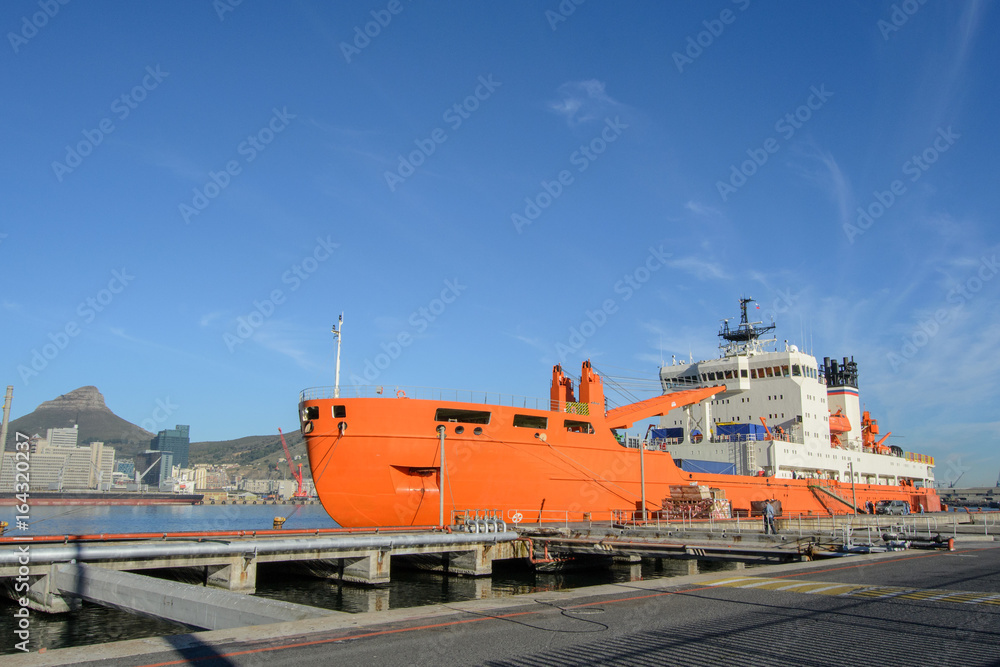 Expedition ship Expedition ship