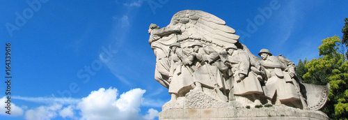 Cambrai (France) / Monument aux morts