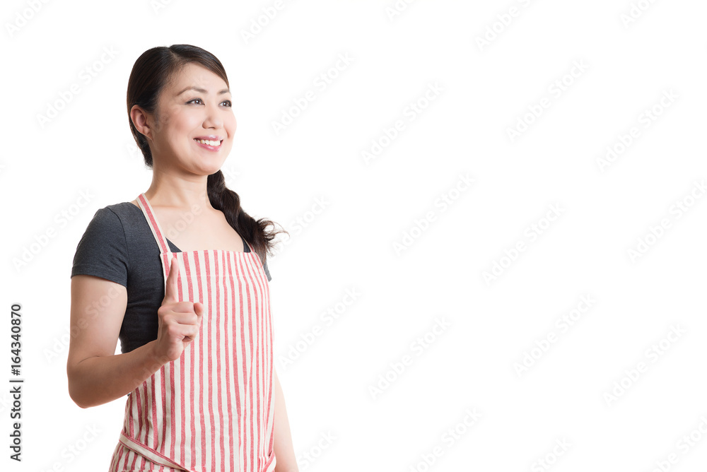 女性 エプロンをしている主婦 白背景 女性 エプロンをしている主婦 白背景