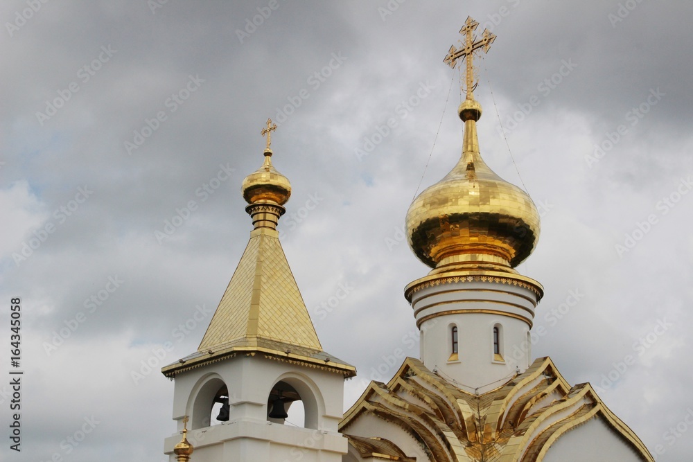 Church, temple, religion, russia, christianity, golden, cathedral, cross, golden domes, pillars, chain, sky, gray, white Church, temple, religion, russia, christianity, golden, cathedral, cross, golden domes, pillars, chain, sky, gray, white