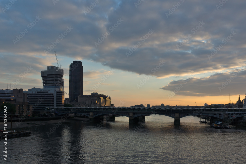  Amazing sunset Cityscape from Millennium Bridge and Thames River, London, Great Britain