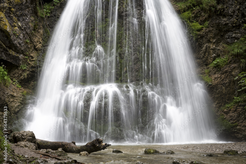 Josefstaler Wasserfall im Spitzingseegebiet, Bayern Josefstaler Wasserfall im Spitzingseegebiet, Bayern