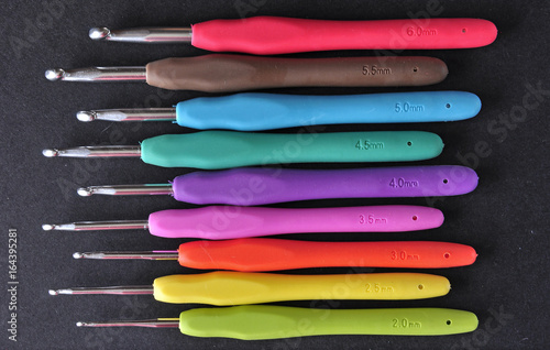 Photos Crochet needle in different size