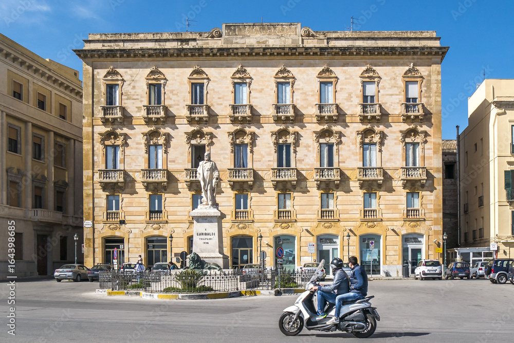 Naklejka premium Scooter italien en SICILE
