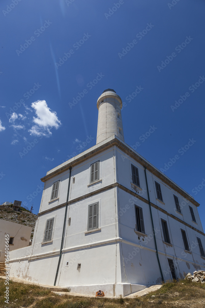 Otranto, faro della Palascia lungo la costa del Salento Otranto, faro della Palascia lungo la costa del Salento