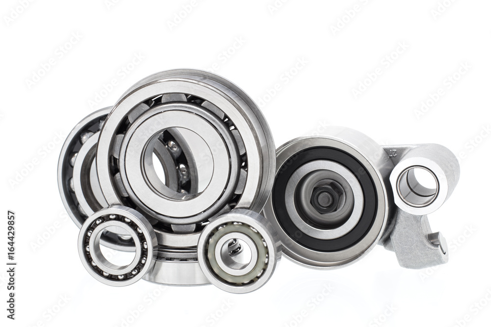 Group cars bearings and rollers (automobile components) for the engine and chassis Group cars bearings and rollers (automobile components) for the engine and chassis
