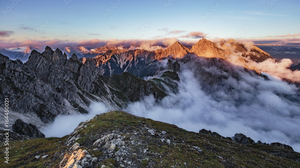 Obraz premium Amazing Mountains. Highlands of the Karwendel in the european Alps.
