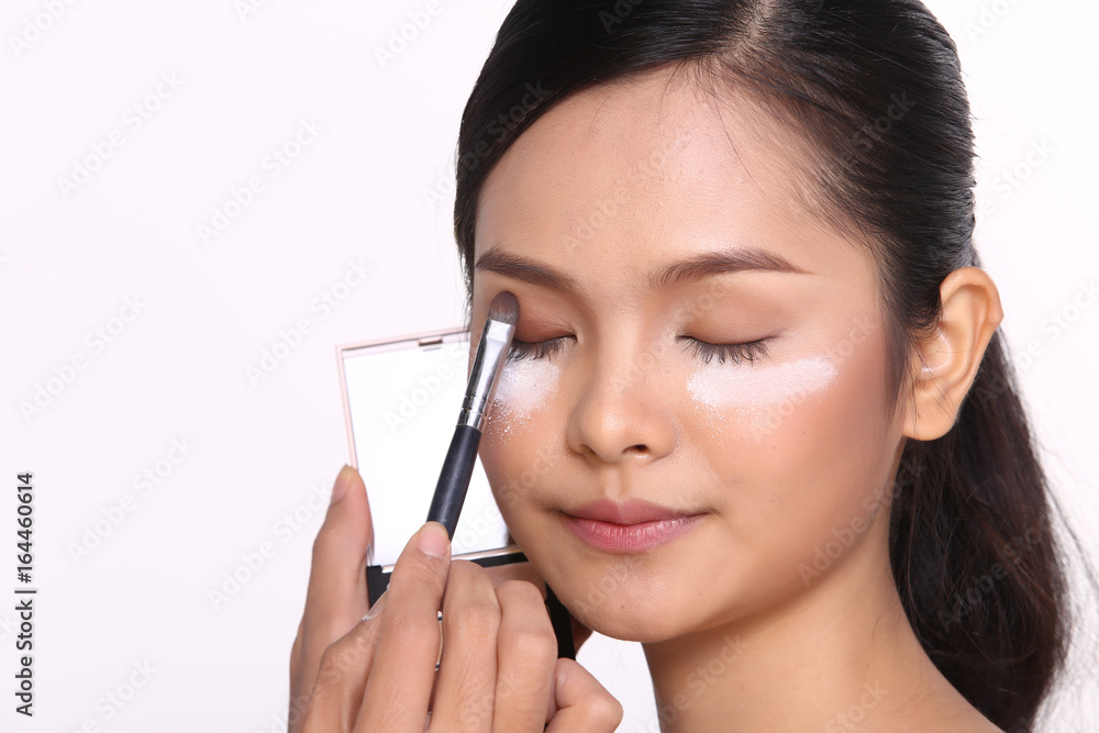 Cosmetic, Applying Make up, Beauty Process, white studio background, Perfect Healthy Skin, eye shadow box palette Cosmetic, Applying Make up, Beauty Process, white studio background, Perfect Healthy Skin, eye shadow box palette