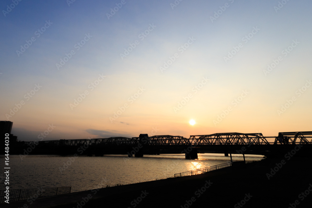 夕焼け橋