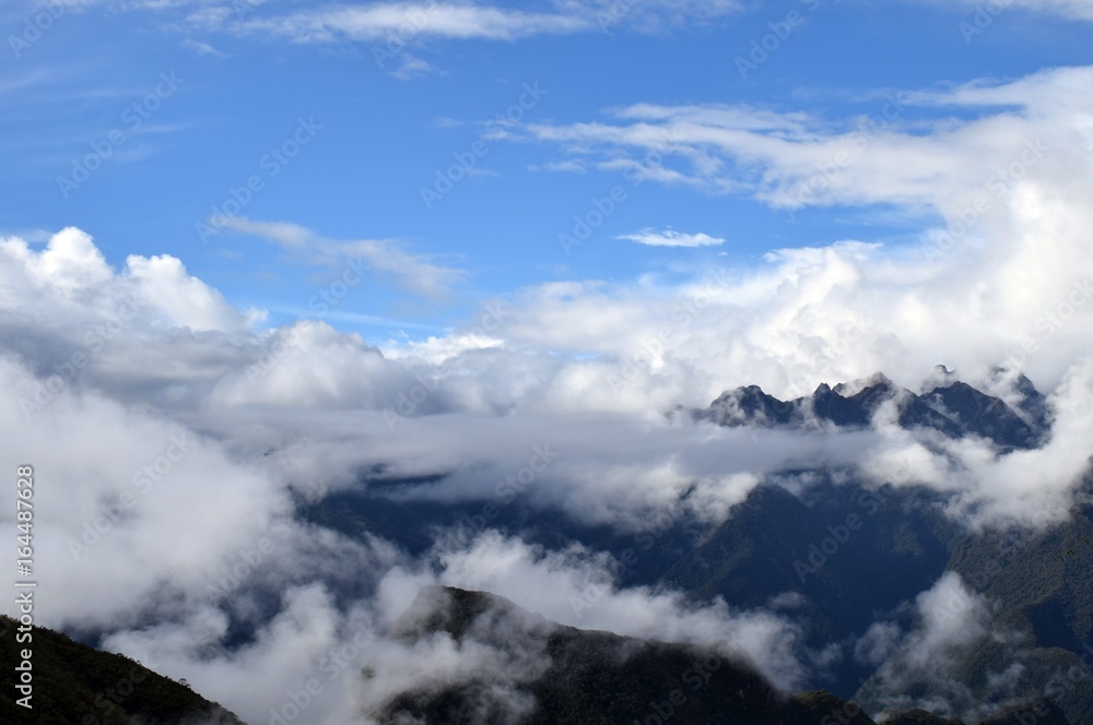 En la Cima entre nubes