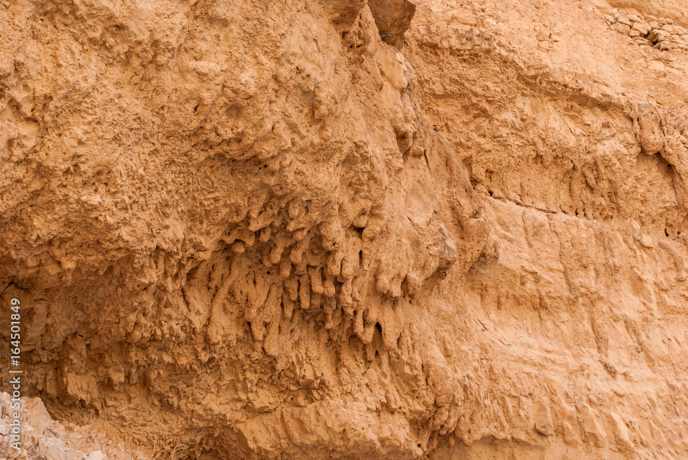 Obraz premium Wadi Qelt in Judean desert around St. George Orthodox Monastery