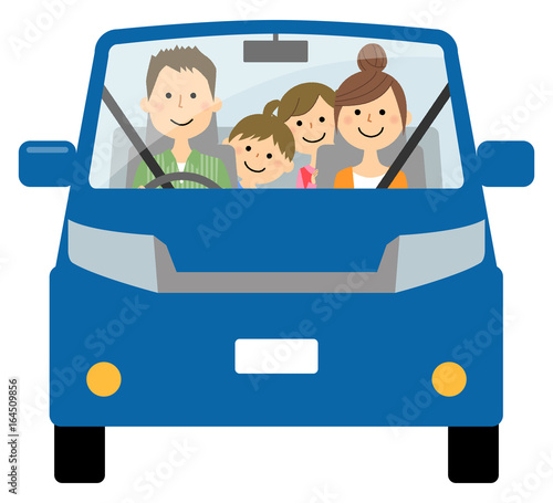 仲良しファミリー　車でお出かけ