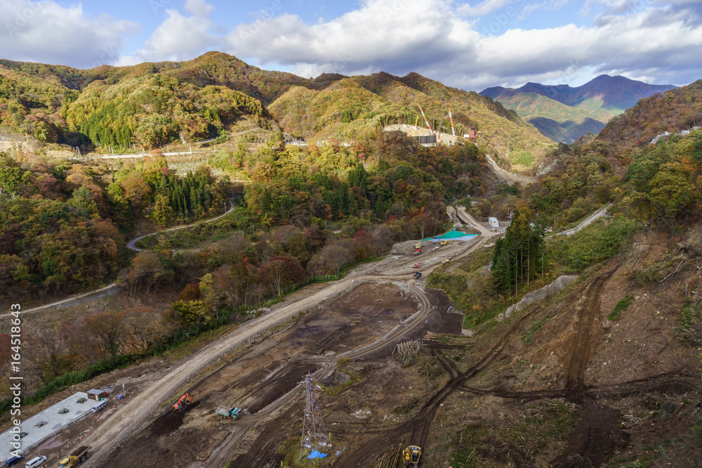 秋の八ッ場ダム予定地の風景