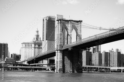 Brooklyn Bridge New York - a famous landmark © 4kclips