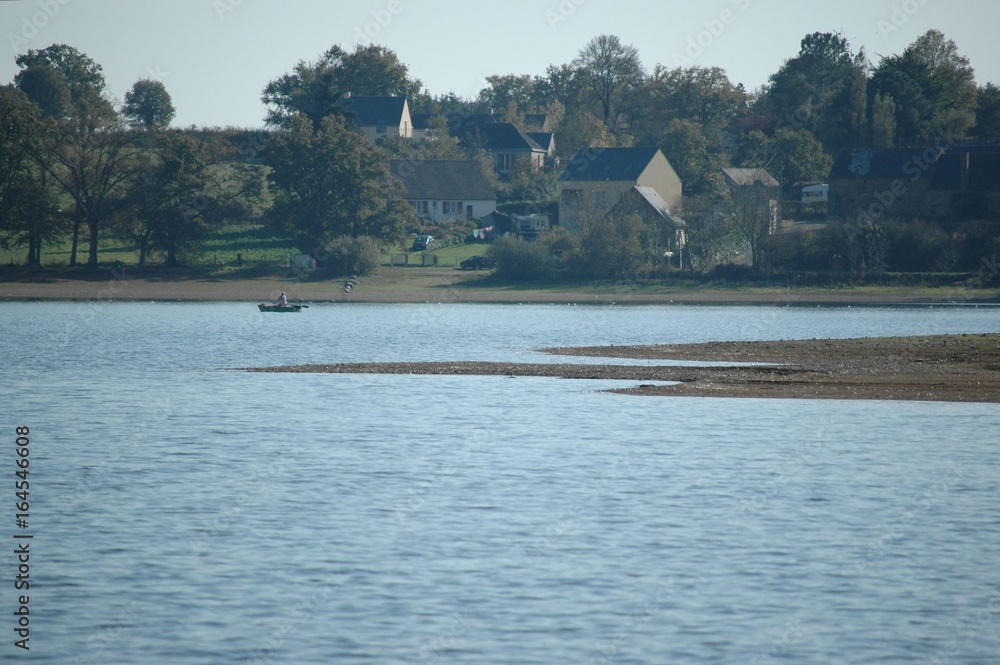 Lac de Vioreau, Loire Atlantique, France Lac de Vioreau, Loire Atlantique, France
