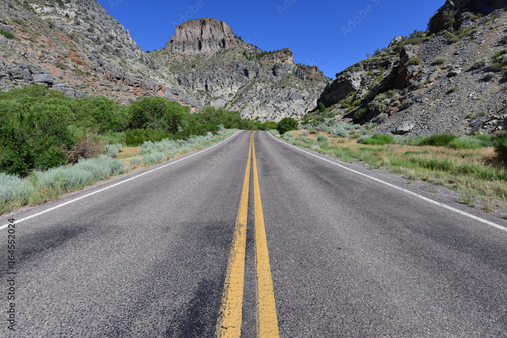 Naklejka premium Spring Valley state park in Nevada in summertime.