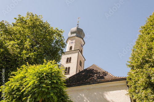 Maienfeld, Dorf, Weindorf, evangelische Kirche, Kirchturm, historische Häuser, Weinkeller, Weinbauer, Weinberg, Rebberg, Alpen, Wanderweg, Graubünden, Sommer, Schweiz photo