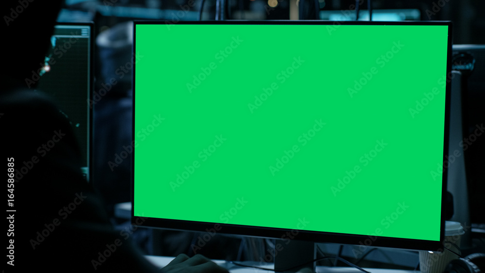 Display With Green Screen in Hackers Den.