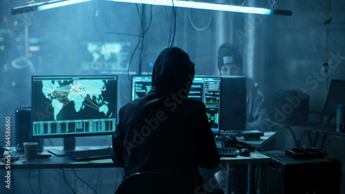 Valokuva Team of Internationally Wanted Teenage Hackers Infect Servers and Infrastructure with Ransomware