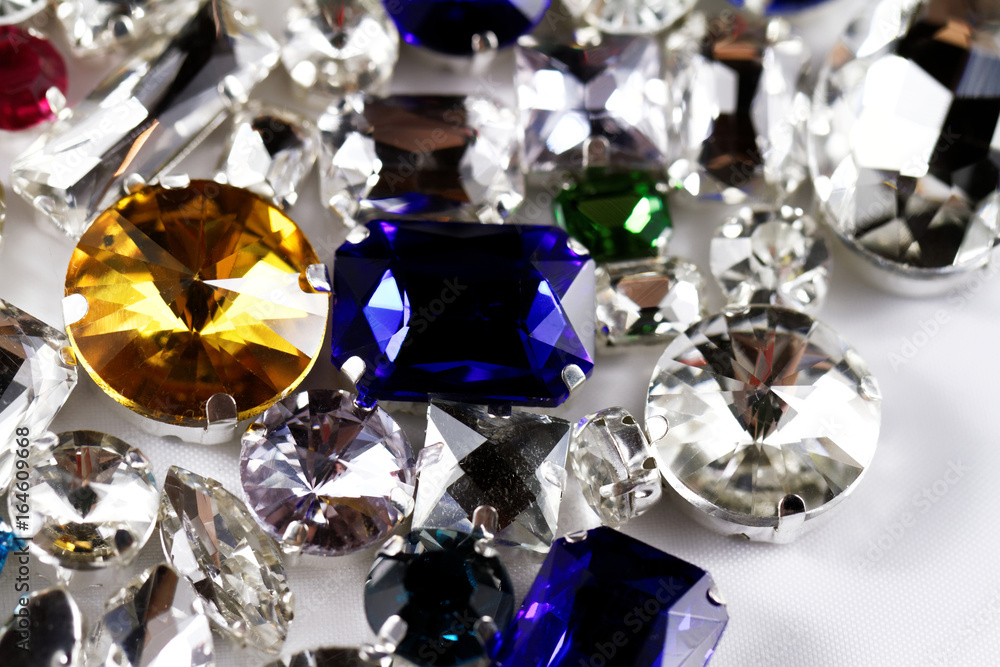 Crystal strasses