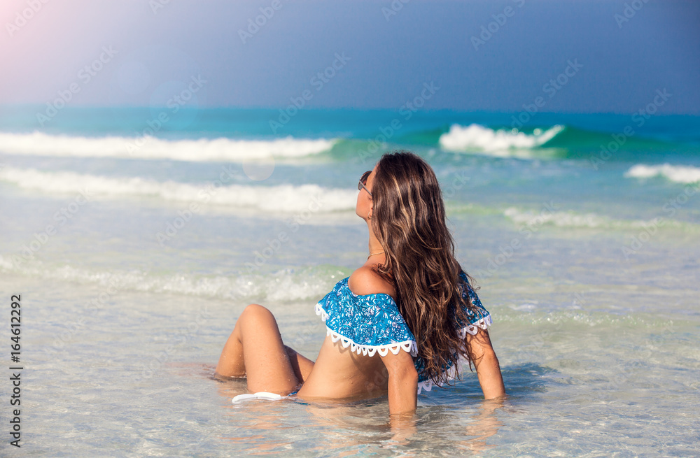 Fototapeta premium fashion bikini woman sunbathing