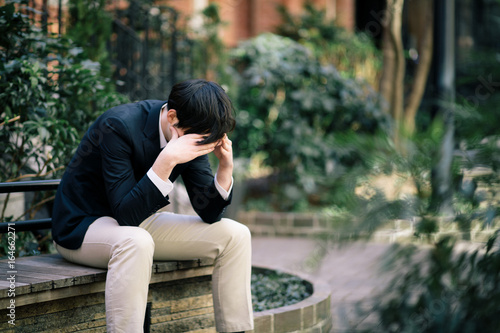 Canvastavla depressed businessperson