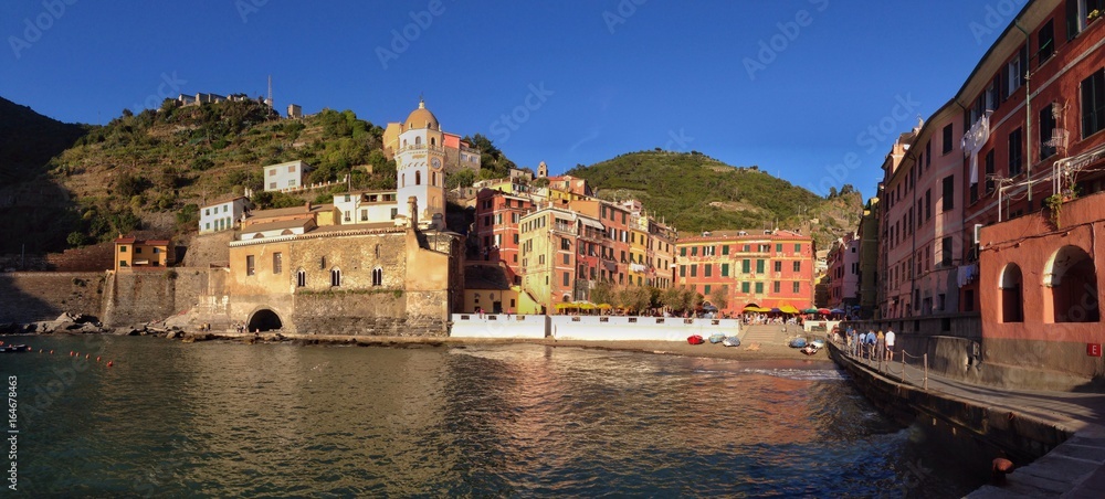The port of Vernazza, Italian Riviera, Cinque Terre, Liguria, Italy