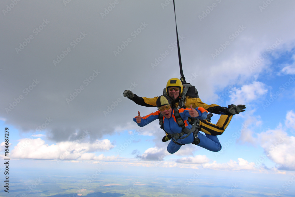 Fototapeta premium Tandem skydiving