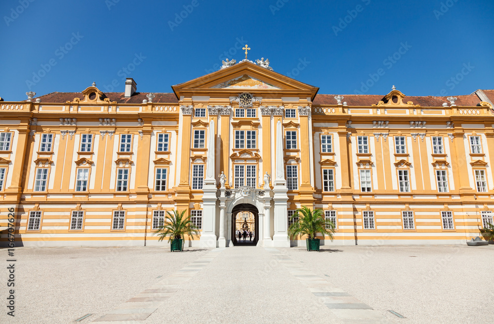 Fototapeta premium Famous Melk Abbey on Danube river in lower Austria